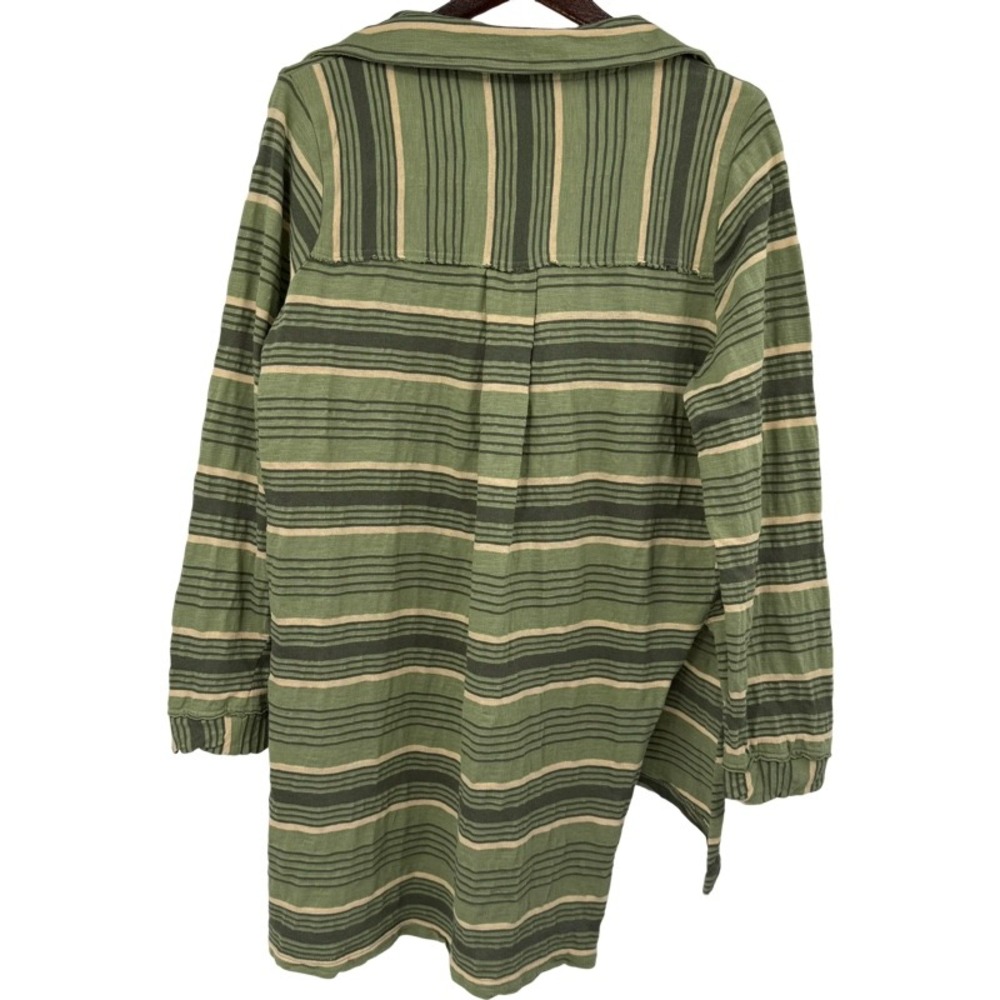 FREE PEOPLE BEACH Breaker Medium Top Green Striped V-Neck High Low Boho Vacation - Picture 3 of 16